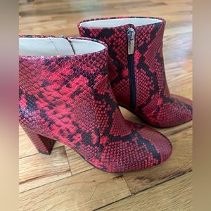 Vince Camuto snake skin pattern boots